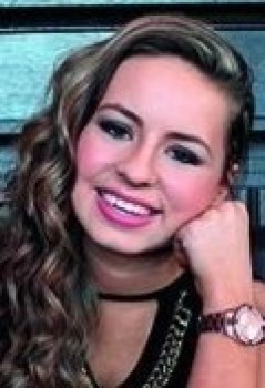 Estelle Maskame